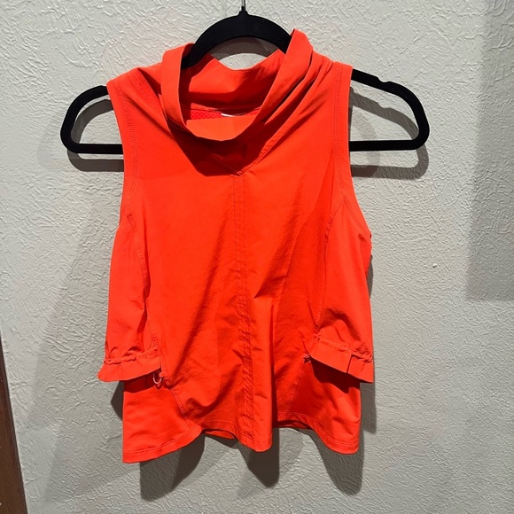 Athleta Tops - Athleta Venture Out Tank Vibrant Orange Size Small EUC Has Pockets Workout Tank